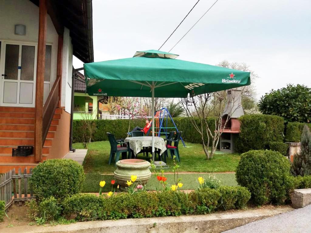 Apartments with a parking space Slunj, Plitvice - 17380 photo 3