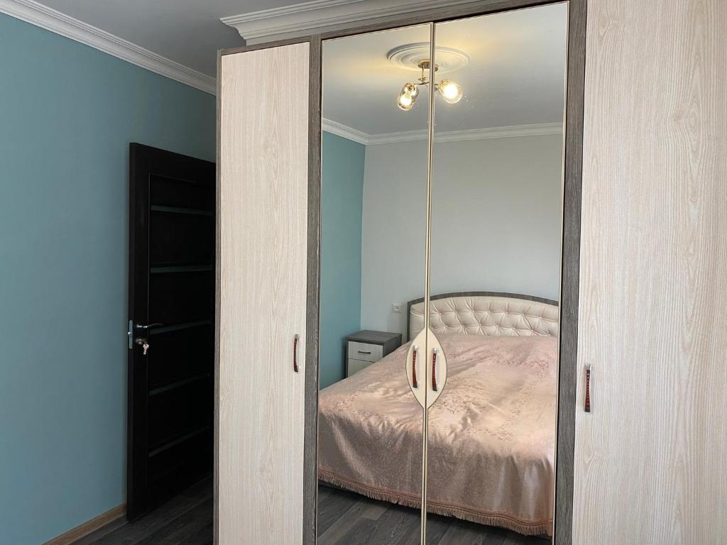 Lovely 2-bedroom apartment near AYB school photo 1