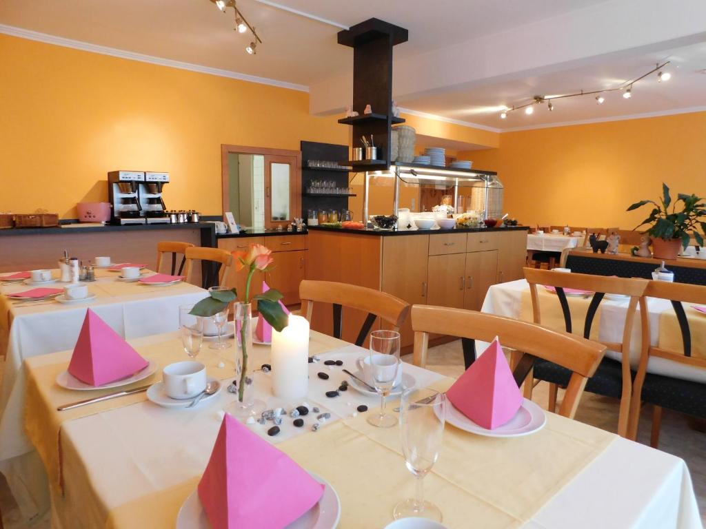 Zentral Hotel photo 1