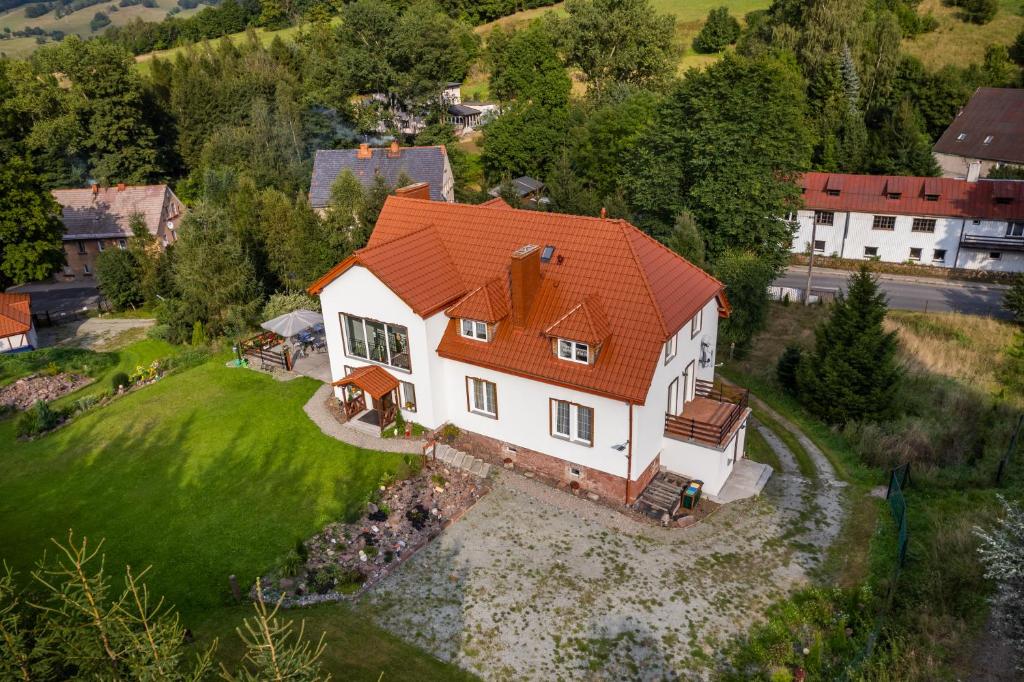 Nocleg u Sowy Pokoje Gościnne photo 1