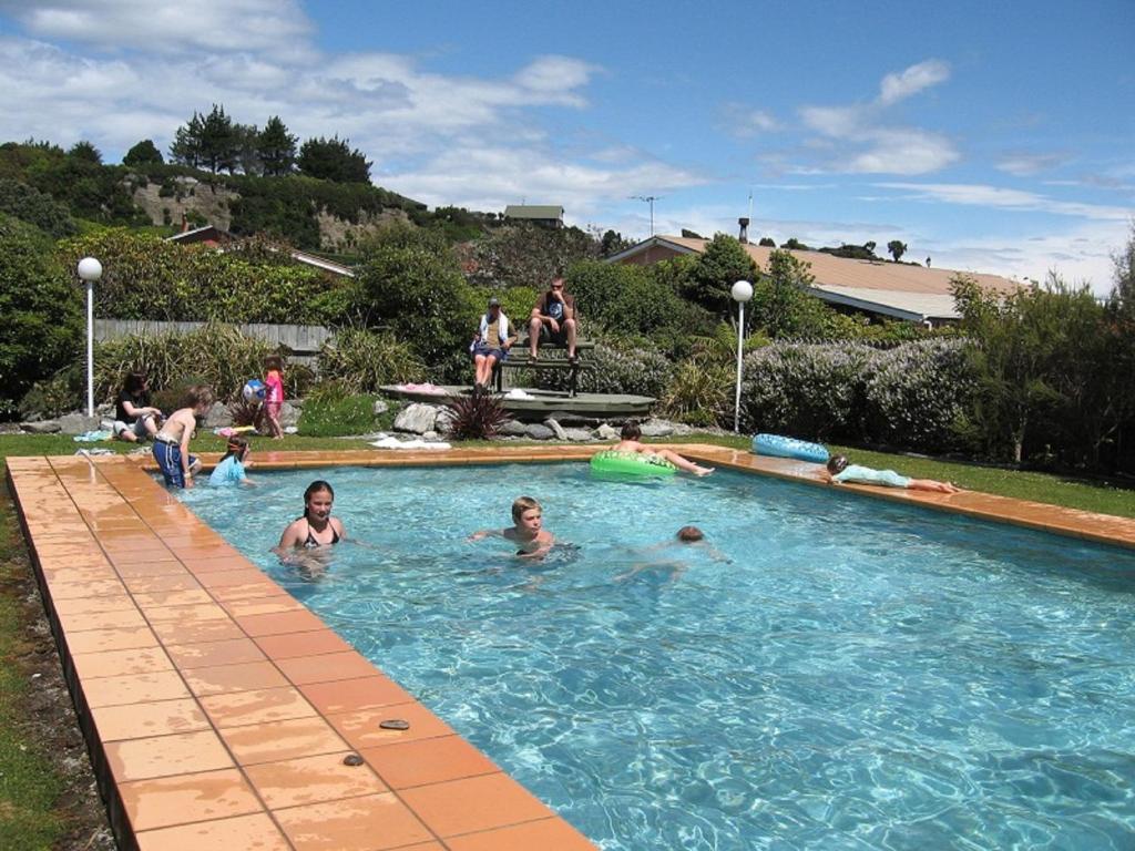 252 Beachside Motels & Holiday Park photo 1
