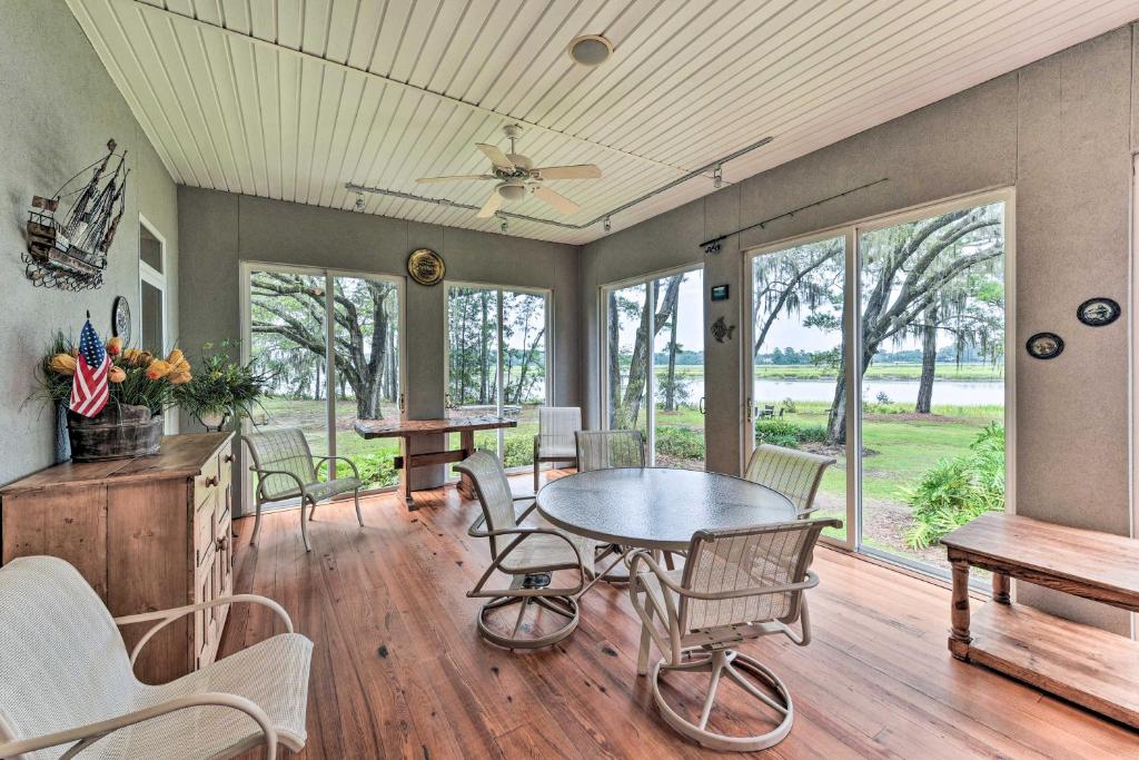 Serene Waterfront Retreat On Okatie River! photo 3