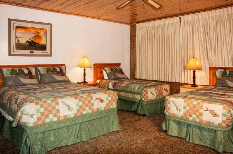 June Lake Motel photo 4