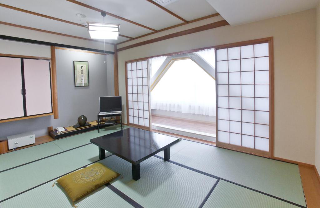 Onsen Hotel Nakahara Bessou Nonsmoking, Earthquake retrofit photo 4