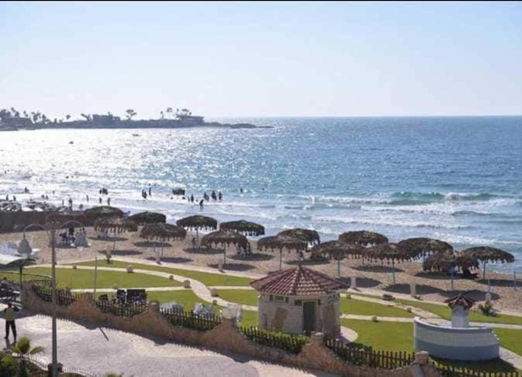 2bed rooms 95m, Garden&sea view, first floor, Family only دور اول بمدخل مستقل photo 3