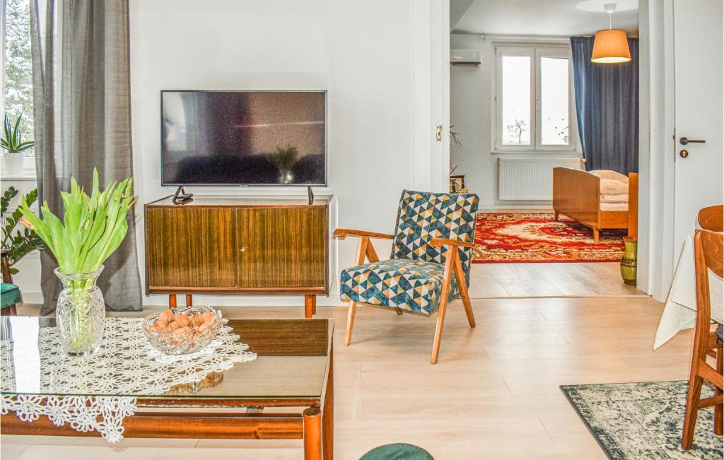 Amazing Apartment In Darlowo With Wifi And 3 Bedrooms photo 3