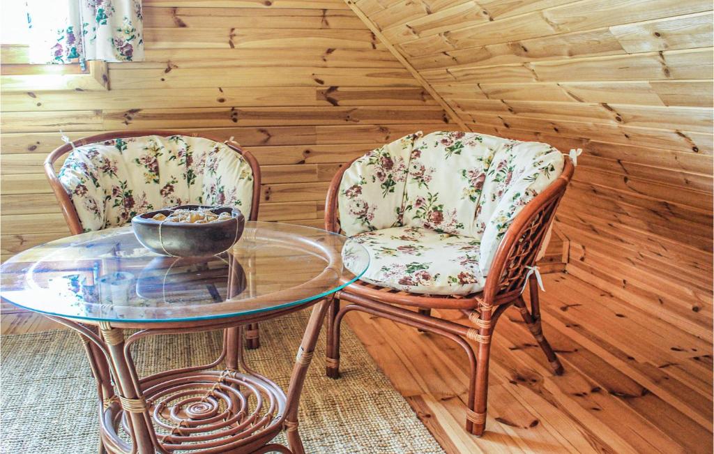 Amazing Home In Stepnica With 2 Bedrooms And Wifi photo 3