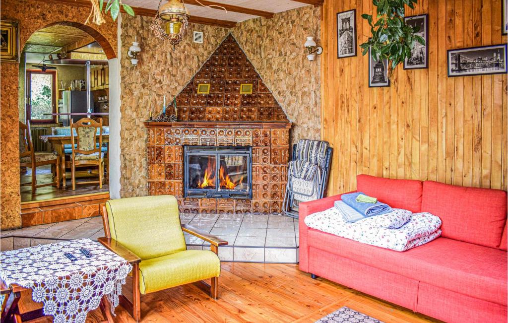 Beautiful Home In Darlowo With 3 Bedrooms photo 2