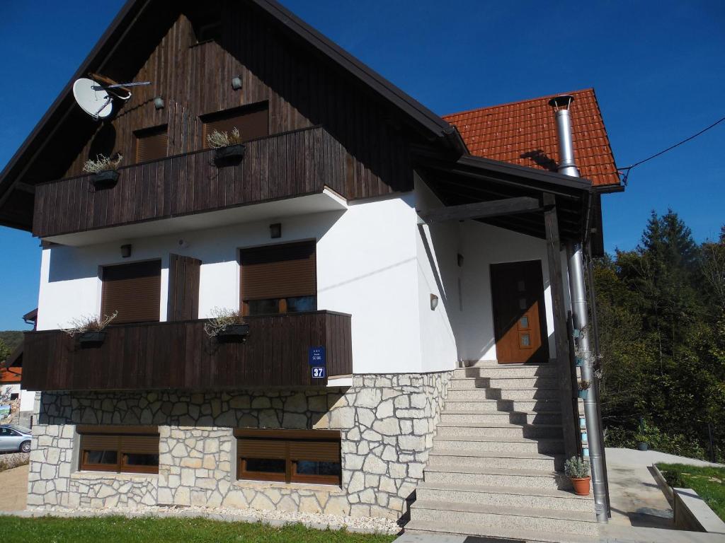 Apartments and rooms with parking space Jezerce, Plitvice - 17768 photo 2