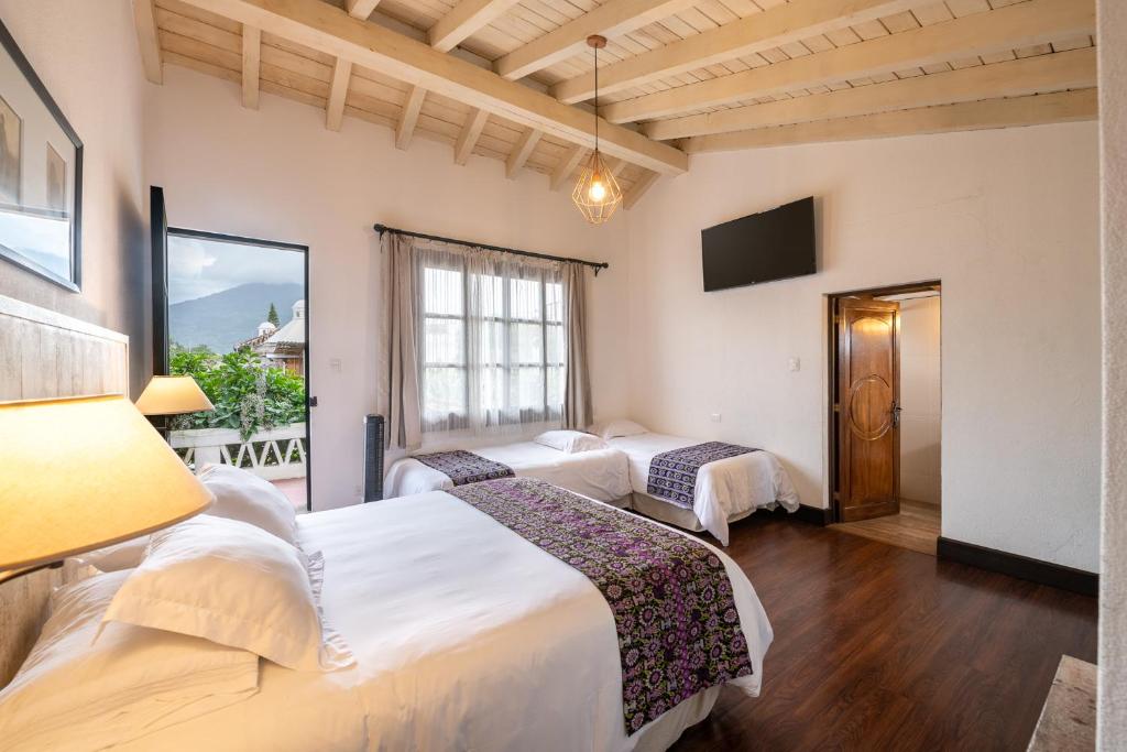 Barbara's Boutique Hostel photo 1