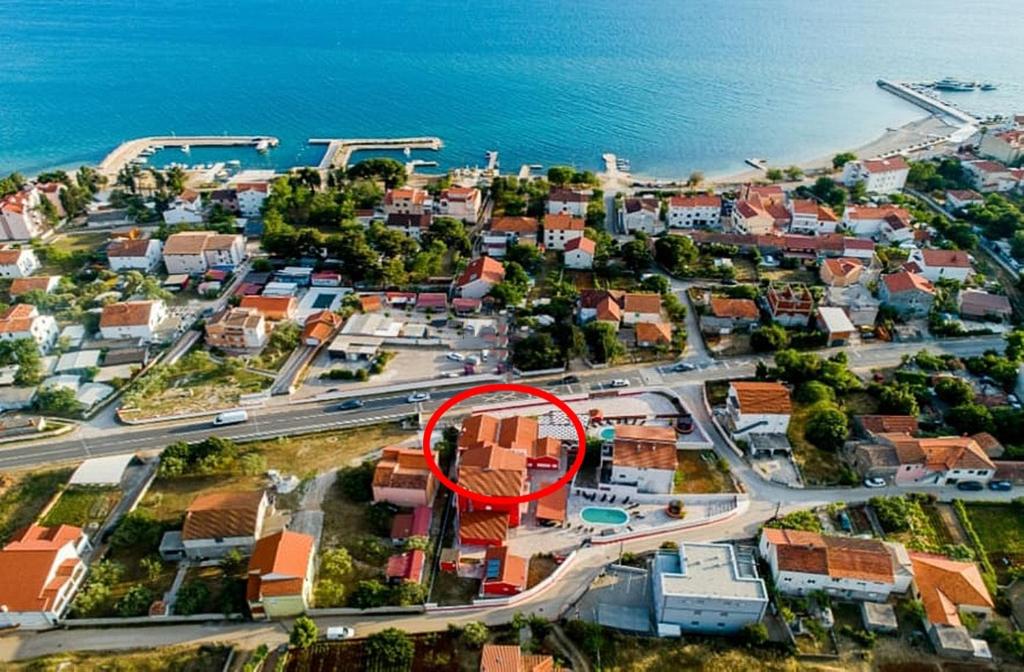 Luxury villa with a swimming pool Turanj, Biograd - 18216 photo 2