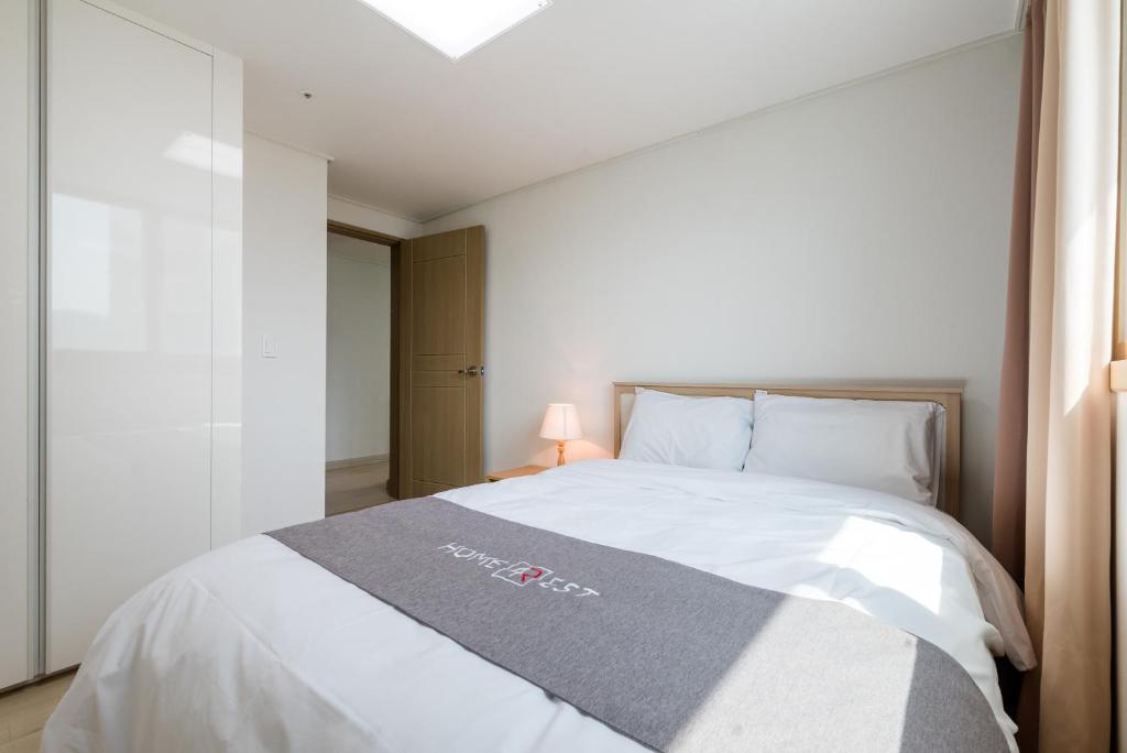 JS Residence Hotel Okpo photo 1