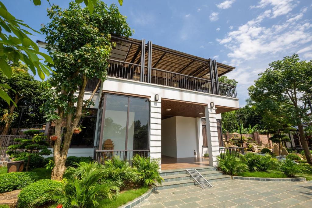 Phong Sơn Villa - Venue Travel