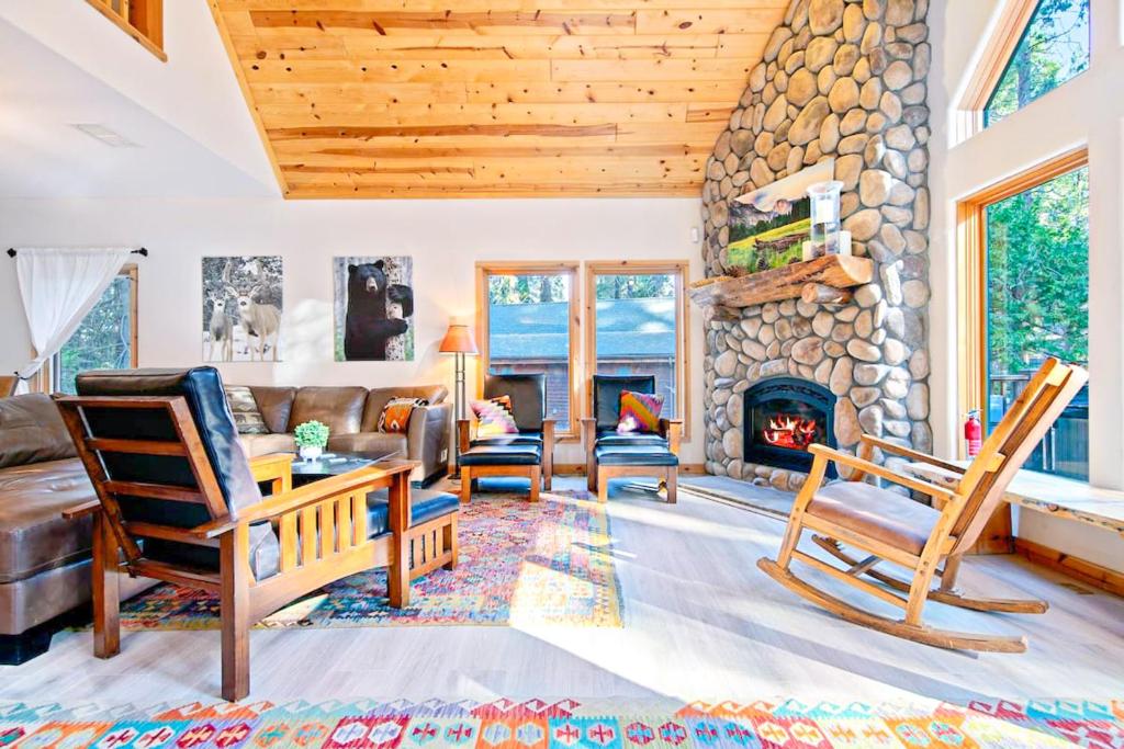 Oso Lodge photo 3