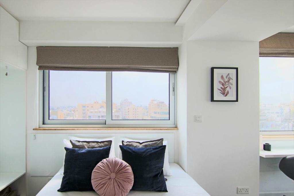 Phaedrus Living: Luxury Suite Nicosia 507 photo 1