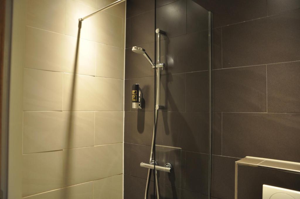Двухместный (Двухместный номер с 2 отдельными кроватями и балконом), Hotel Mosaic City Centre