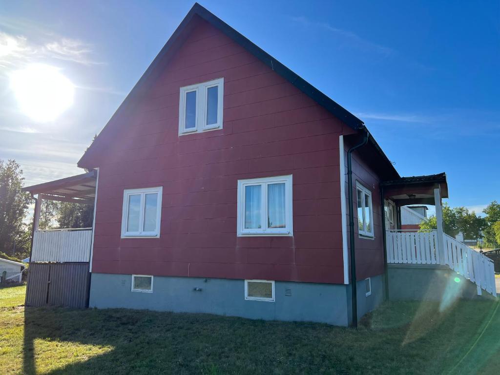 Big house, sauna, Wi-Fi, Isaberg, MTB, skiing, golf photo 1