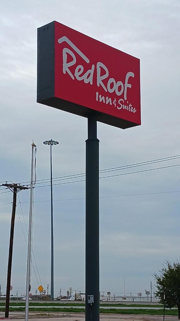 Red Roof Inn & Suites Midland photo 1
