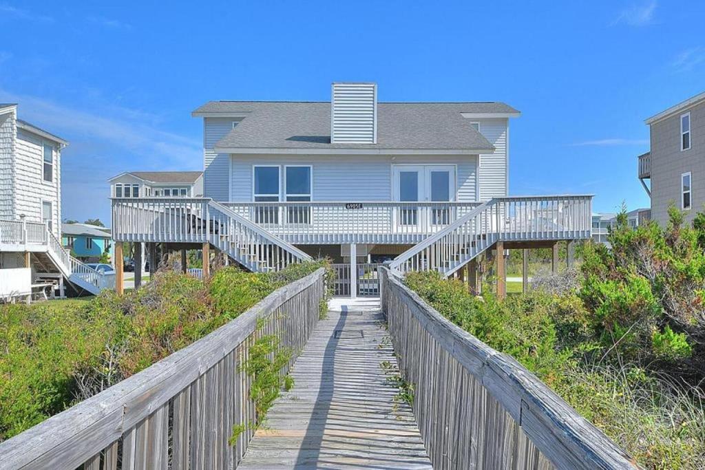 Barefoot Bungalow image