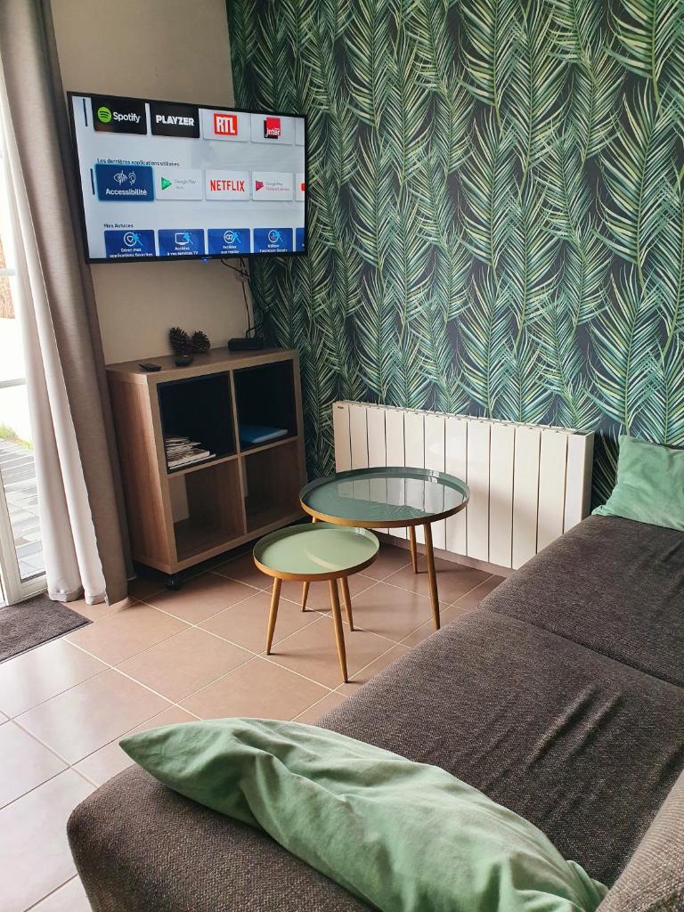 Maison le Havre de la Gachère, 2 chambres, 2 salles d'eau, parking privé et jardin photo 3