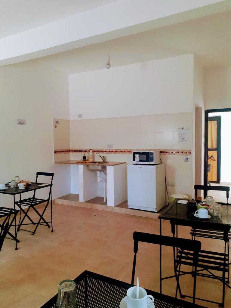 Hostal Los Faroles Chicoana photo 3