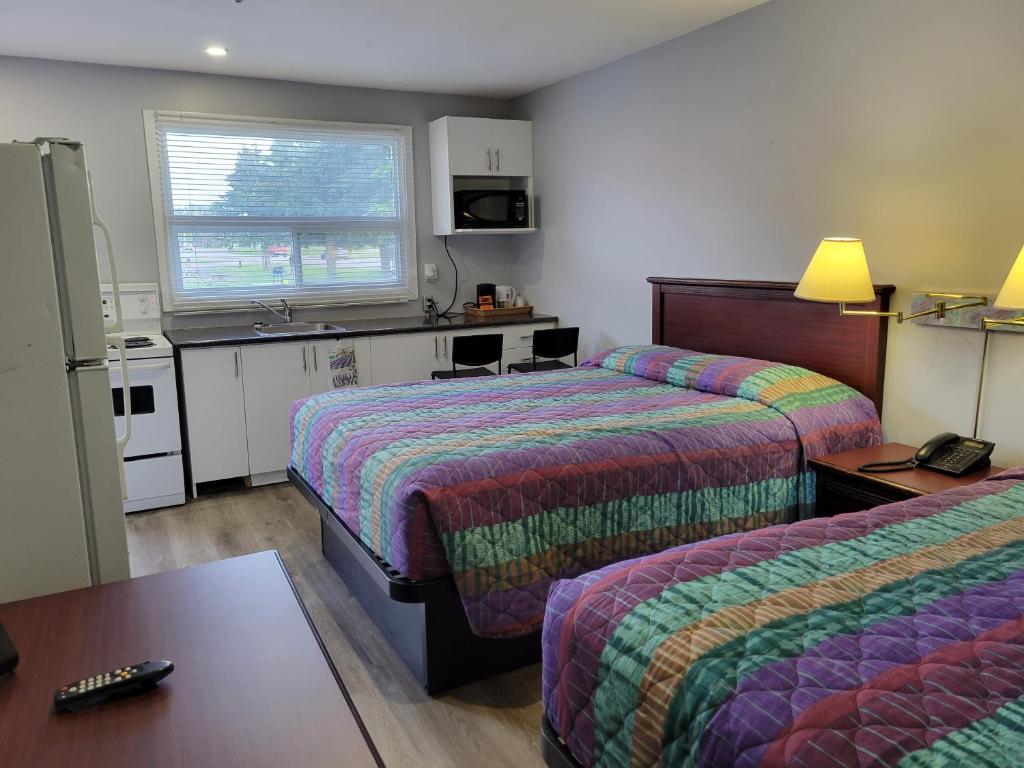 Knights Inn Cobourg photo 3