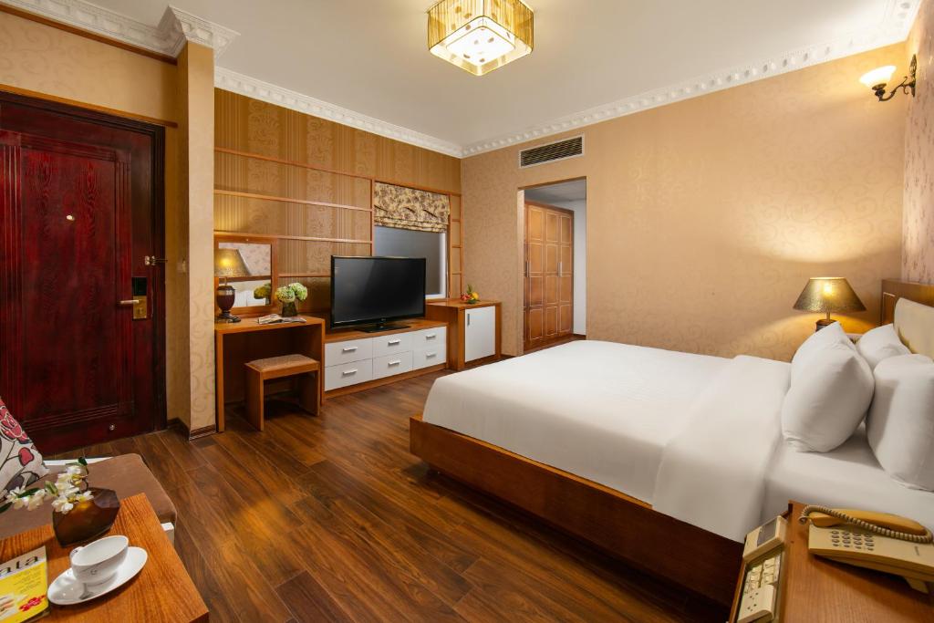 Nesta Hanoi Hotel - To Hien Thanh  