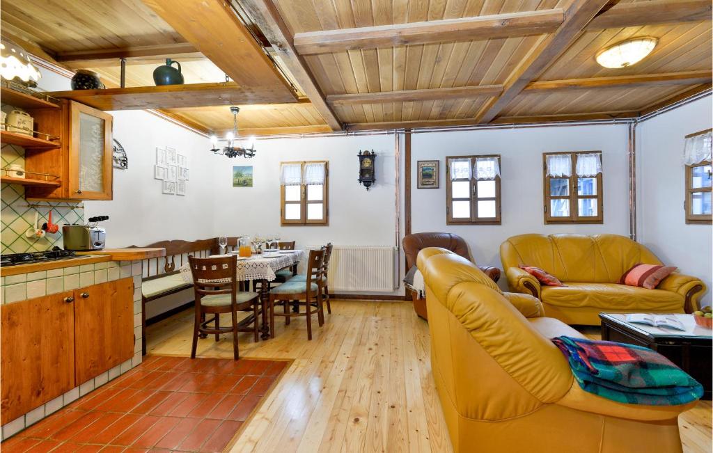Stunning Home In Sveti Ilija With 2 Bedrooms, Sauna And Outdoor Swimming Pool photo 2