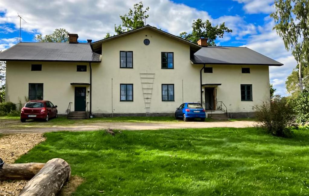 Amazing Apartment In Kristinehamn With House A Panoramic View