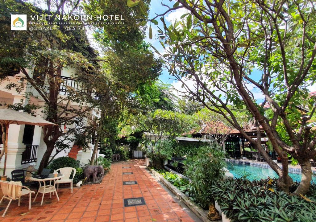 Vijit Nakorn Hotel photo 4