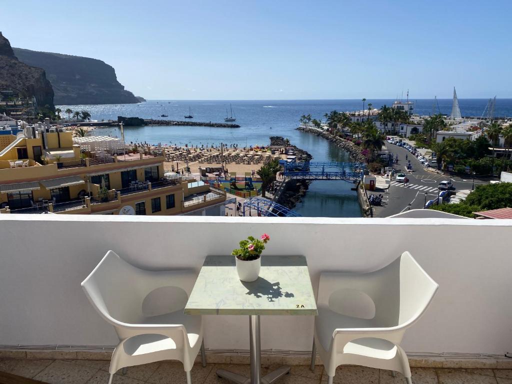 Las Brisas Mogan Apartamentos