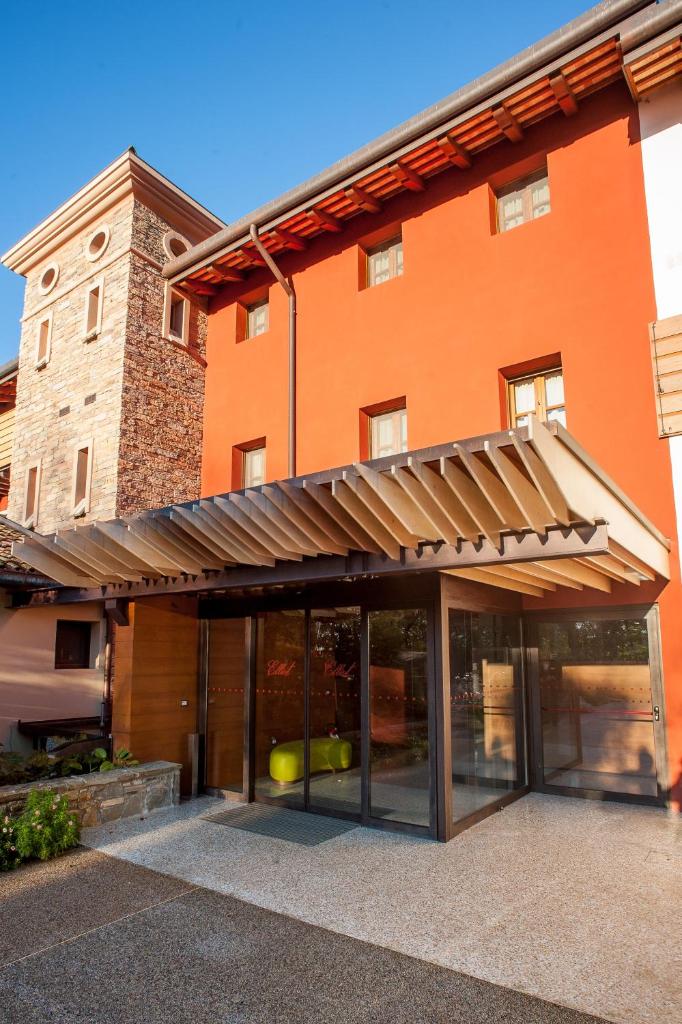 Elliot Osteria e dormire in collina photo 3
