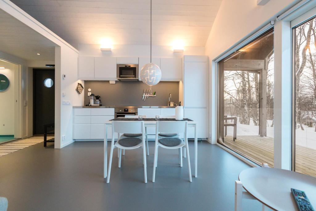 Bruksvallarna - Modern fjällstuga med panoramautsikt och WiFi photo 3