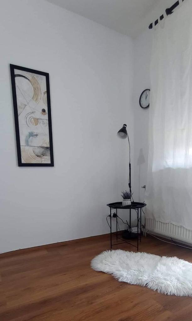 Central apartment photo 4