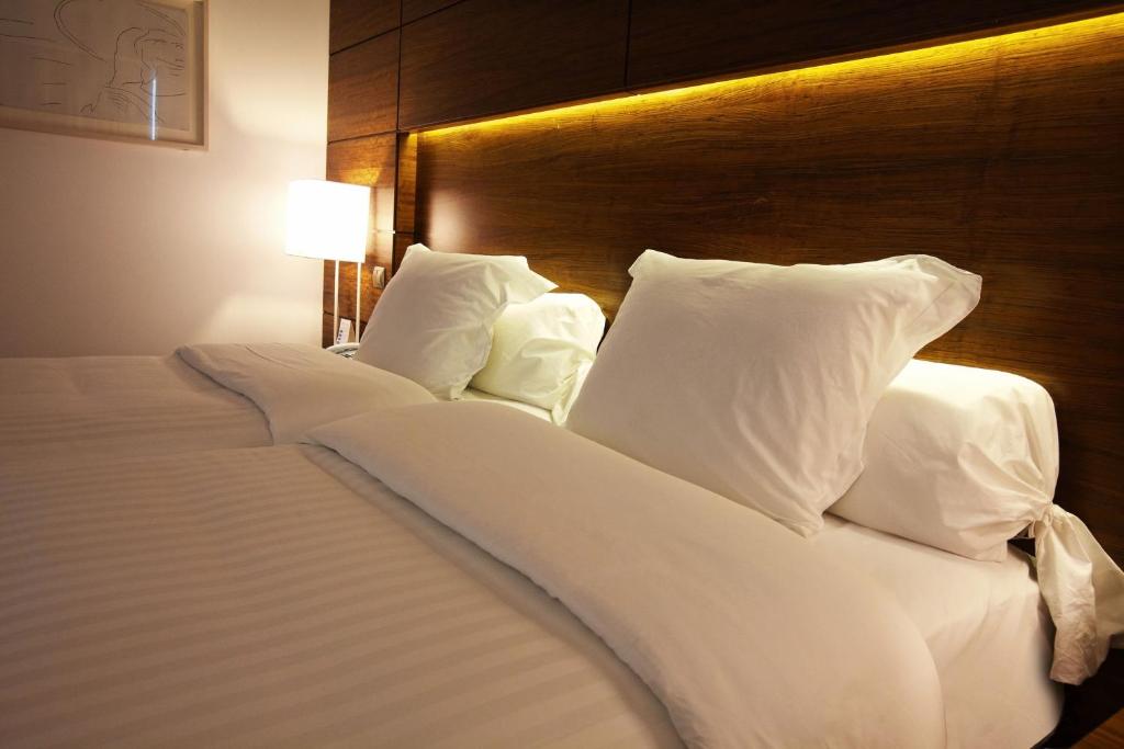 Одноместный (Улучшенный одноместный номер), Hotel Santa Maria