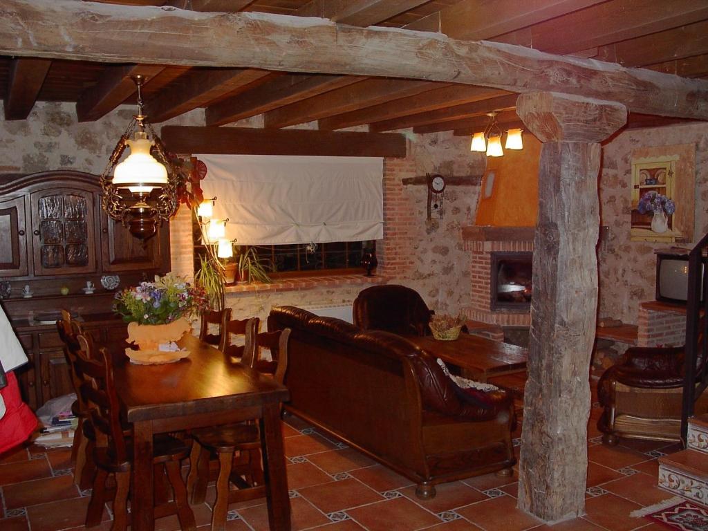Casa Rural Pincherres photo 2