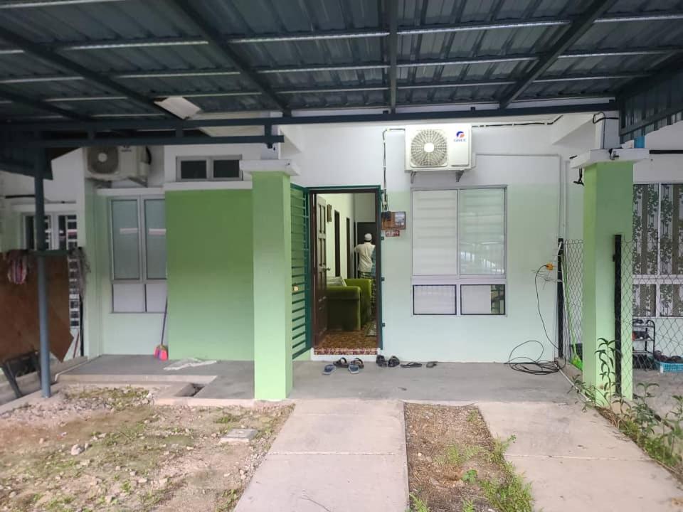 Sobey Laris Homestay KokLanas photo 2