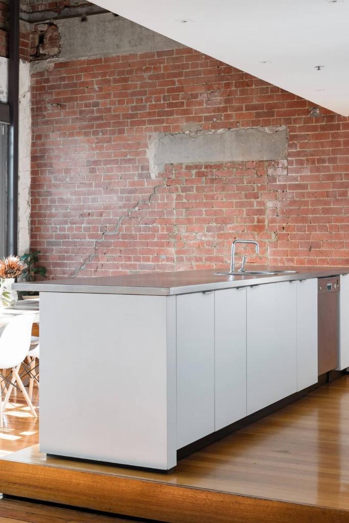 Luxury Warehouse Loft photo 2