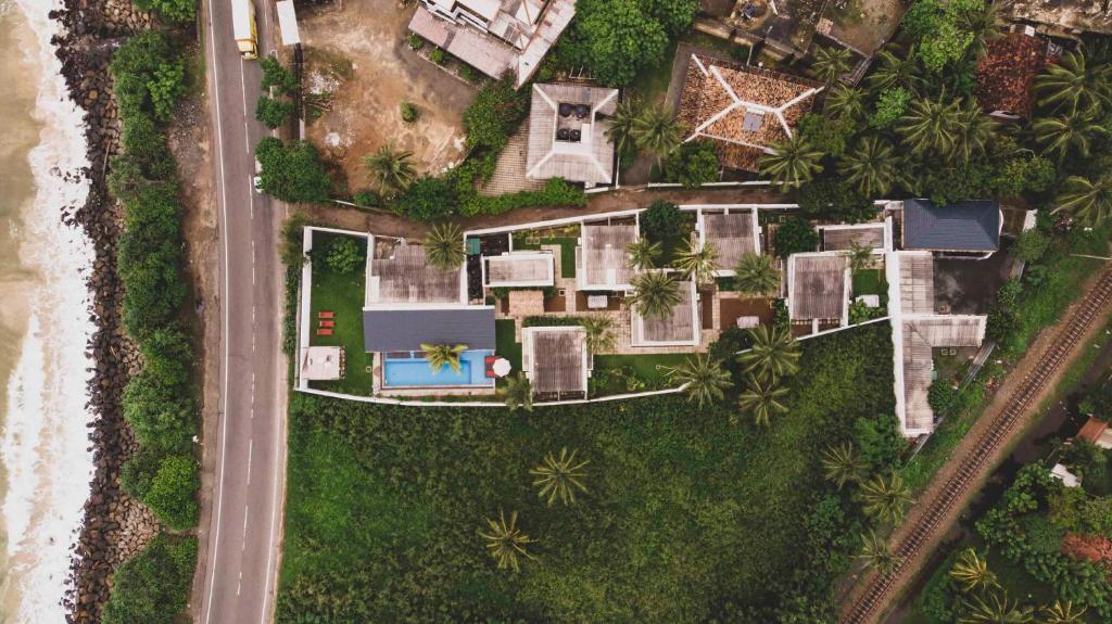 Global Surf Lodge Kabalana photo 2