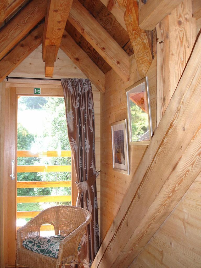 Двухместный (Двухместный номер с 2 отдельными кроватями), Chalet Suisse Bed and Breakfast
