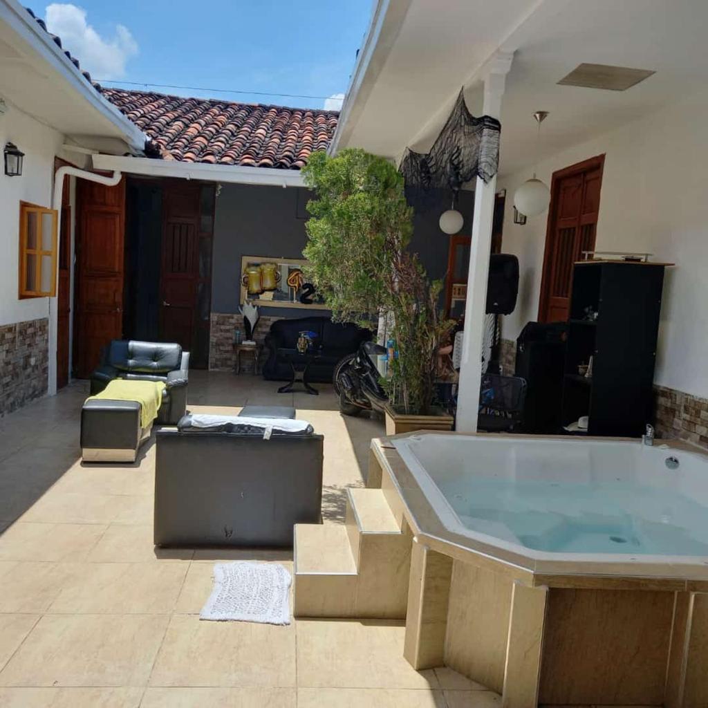Casa con jacuzzi privado, cerca de la basílica en el centro histórico photo 3
