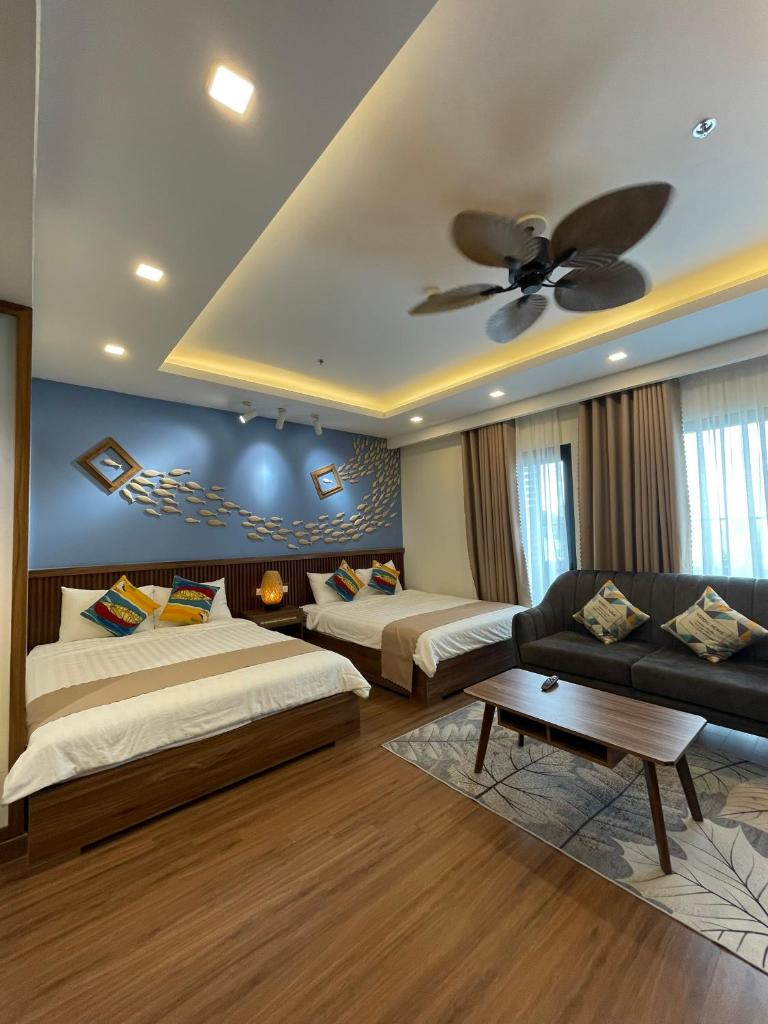 TONY APARTMENT BEACHFRONT WITH BALCONY SEAVIEW HIGH FLOOR