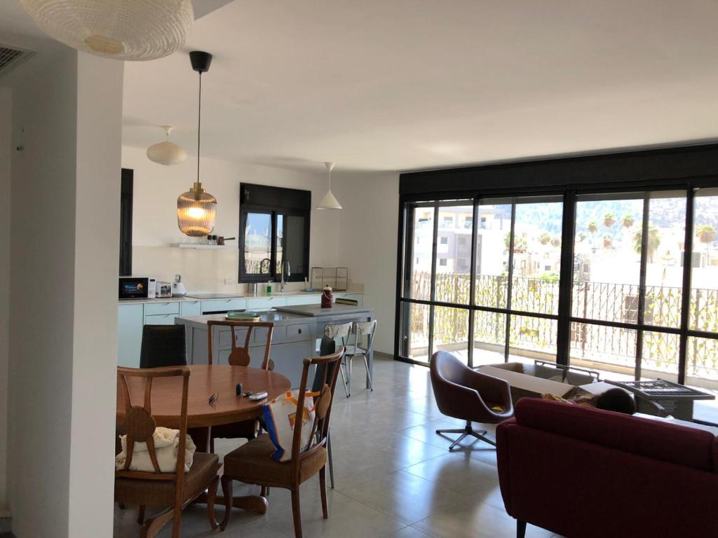 PORT CITY HAIFA - Bat Galim 20m from the beach photo 1