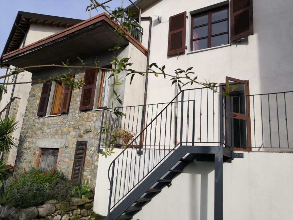 Olivola : maison entière dans un cadre magnifique photo 2