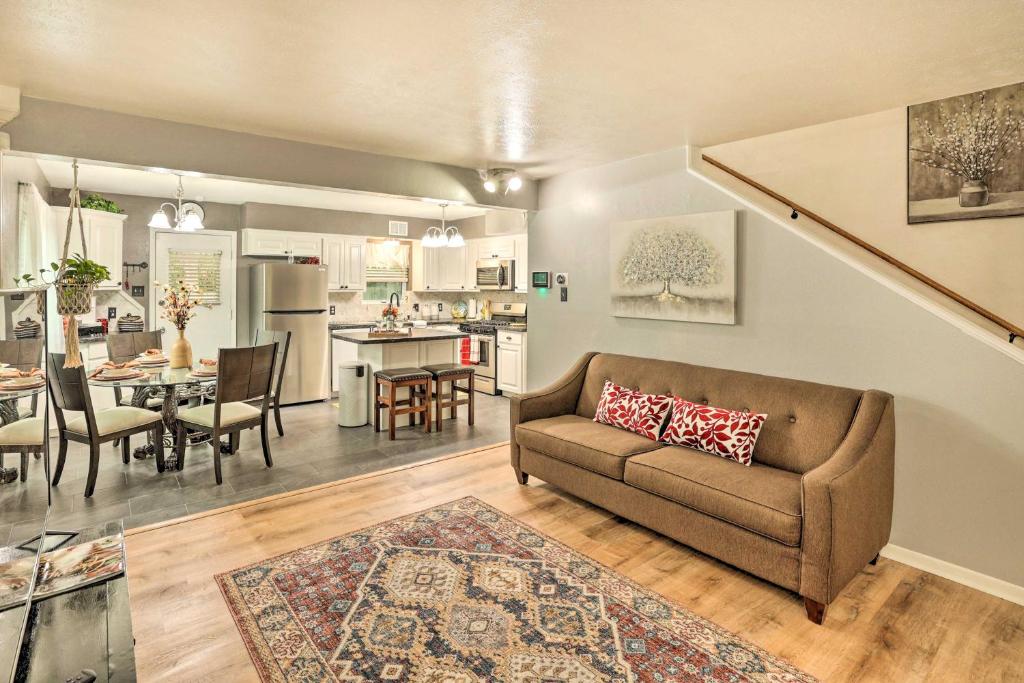 Fort Worth Retreat with Fenced Yard and Fire Pit! photo 4