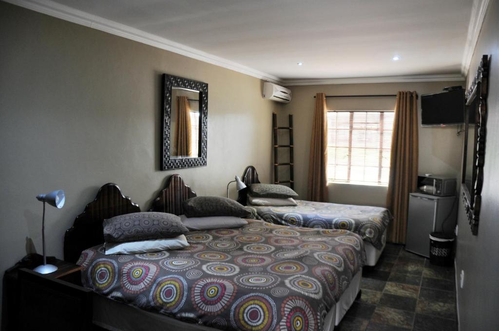 Mi Casa Guest House Room Type - Standard Twin Room
