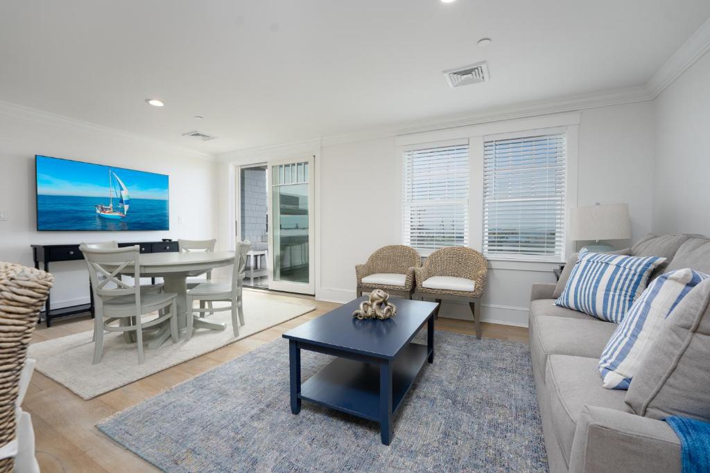 Thomas Sea Suites at Harbourtown photo 1