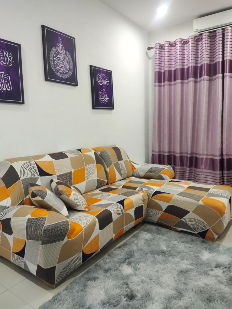 D'Nenas Homestay Kijal photo 4
