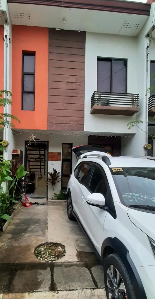 Entire 2 story-house in Navona Subdivision in lapu-lapu Mactan Cebu photo 2