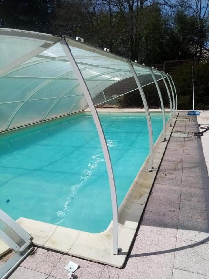 Appartement dans habitation privée avec piscine photo 4
